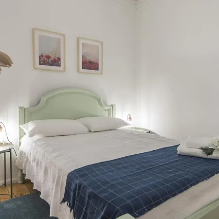 Apartment Universal